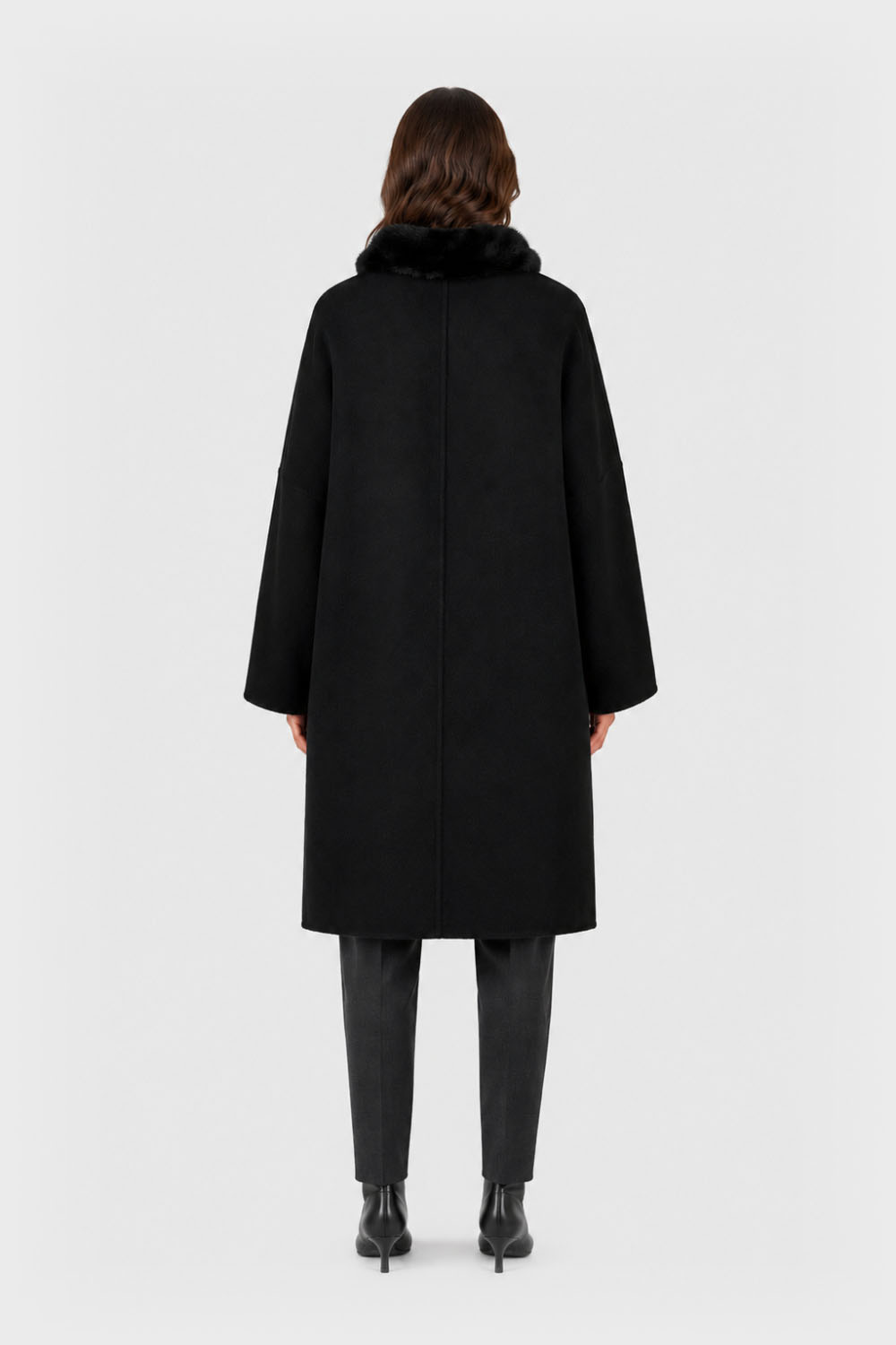 Palton de lână pentru femei cu blană de nurcă fără căptușeală și glugă Ferrucci (negru, 2XL)