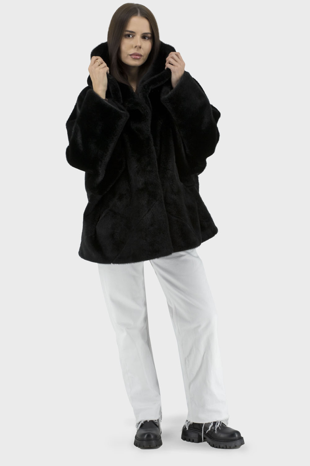 Haină eco neagră de damă cu glugă, stil casual, oversize Bella Bicchi (negru, 46)