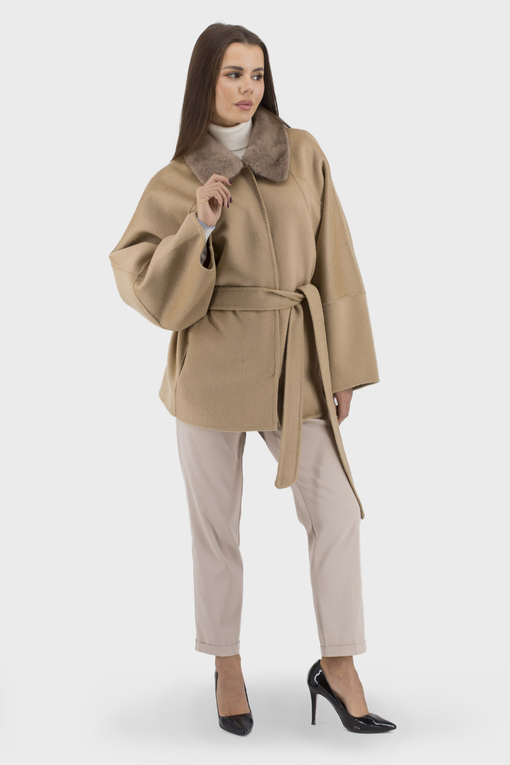 Palton supradimensionat de lână pentru femei cu blană de nurcă, culoare camel Ferrucci (cămilă, L)