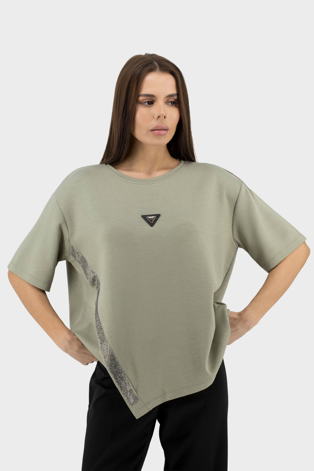 Tricou casual pentru femei, de culoare unică, cu aplicații și cristale Ziques (măslin, 3)